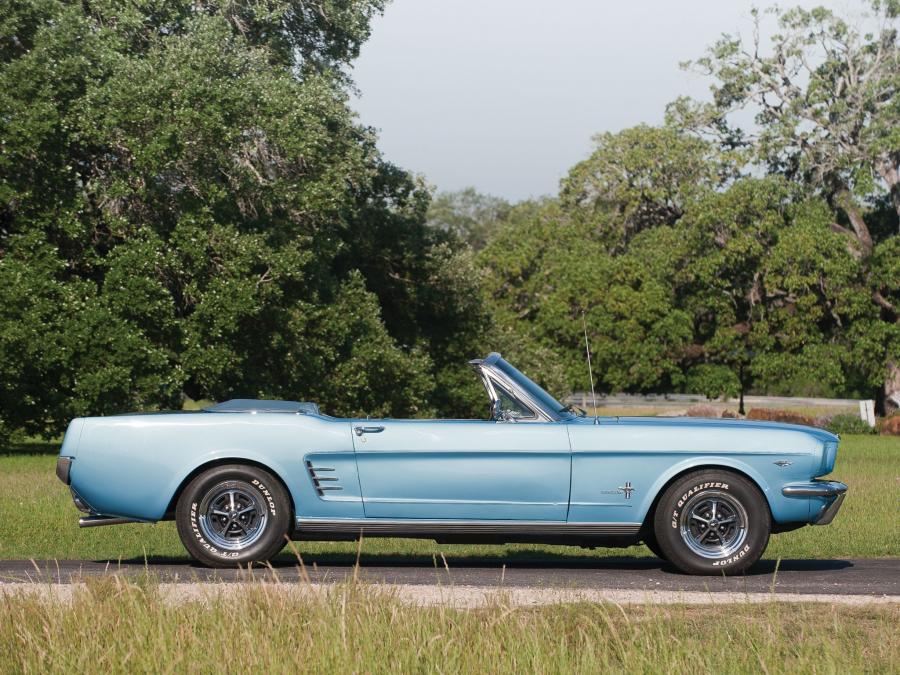  Ford Mustang Convertible 1966 года  (фото 54 из 65)